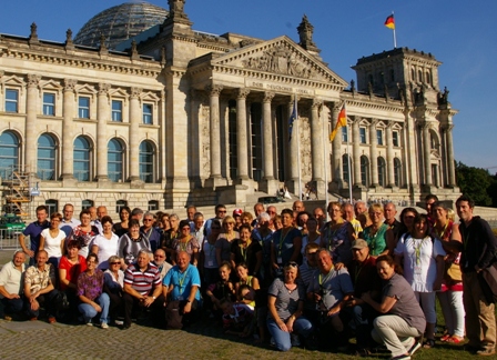 20130816 vor dem reichstag   mittel